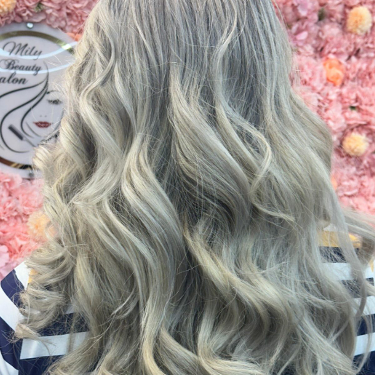 Long ash-blonde waves at Mily Beauty Salon